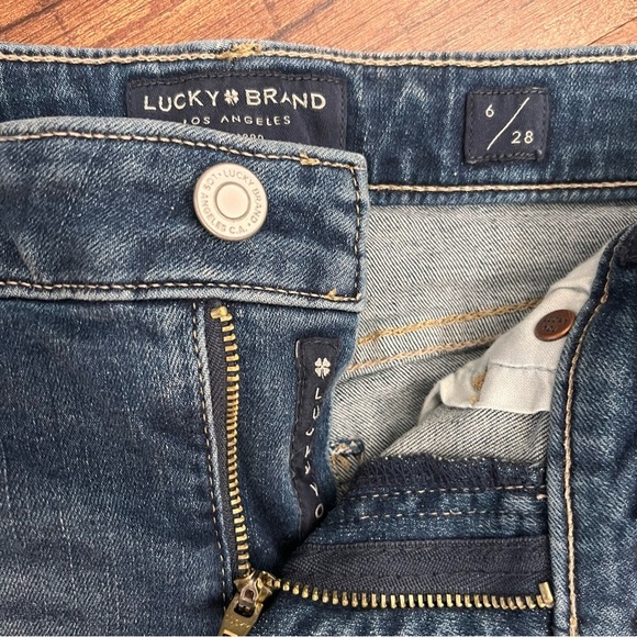 Lucky brand Womens low rise crop Lolita jeans Sz 6/28 button/zip - Picture 4 of 7